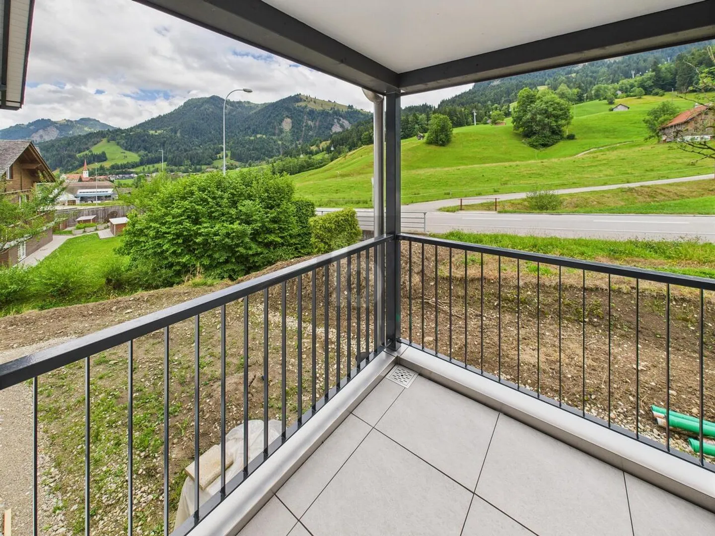 MODERN LIVING IN UNESCO BIOSPHERE ENTLEBUCH - Photo 4 of 6