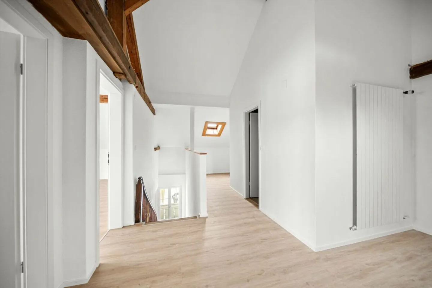 Appartement en Maisonette Rénové - Photo 8 sur 13