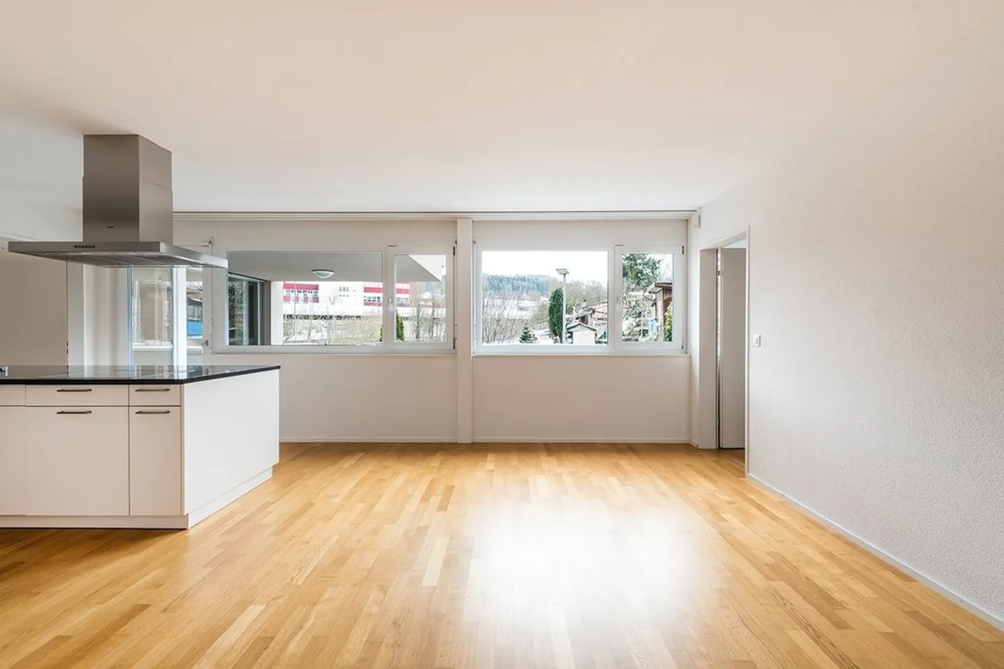 Charmante Wohnung in Schaffhausen - Foto 2 von 8
