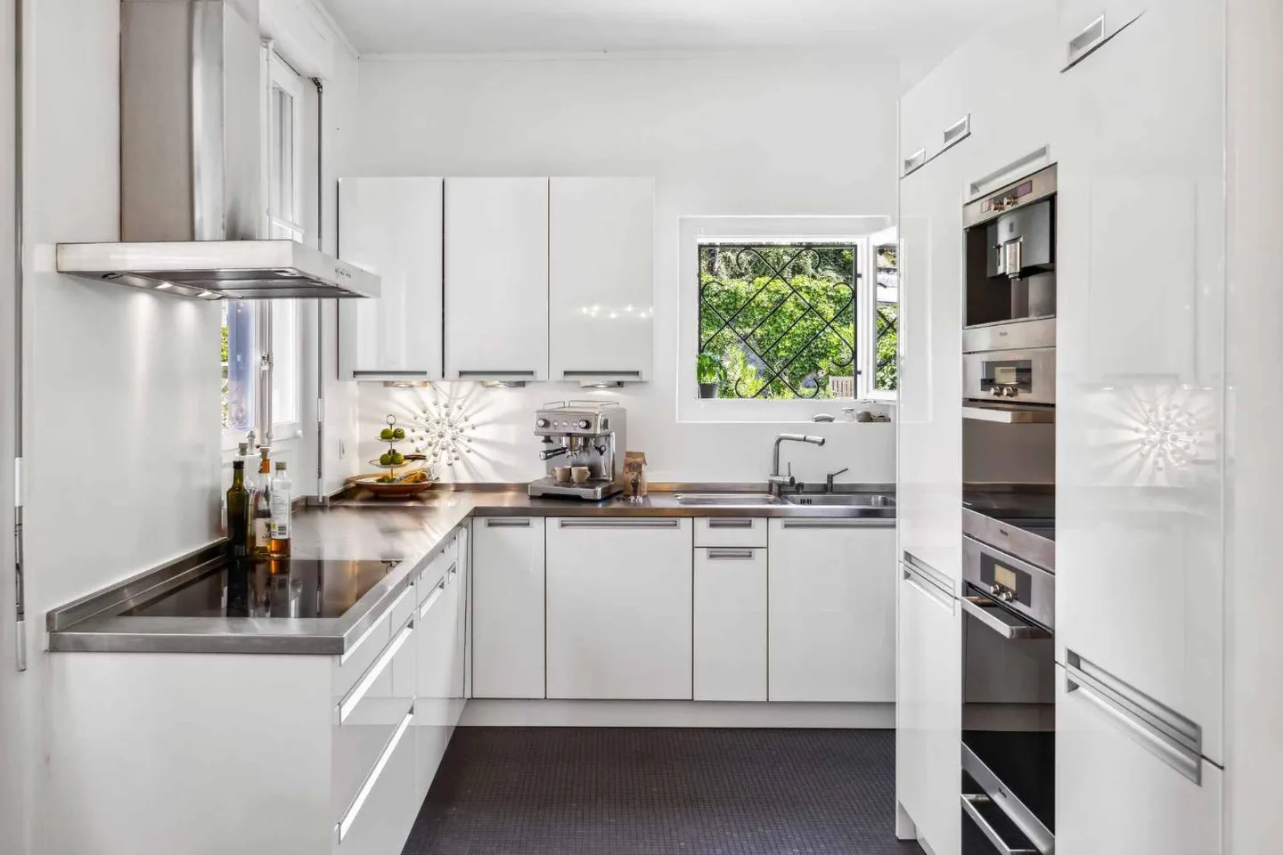 Villa Storica con Vista Eccezionale su Montreux - Foto 3 di 5