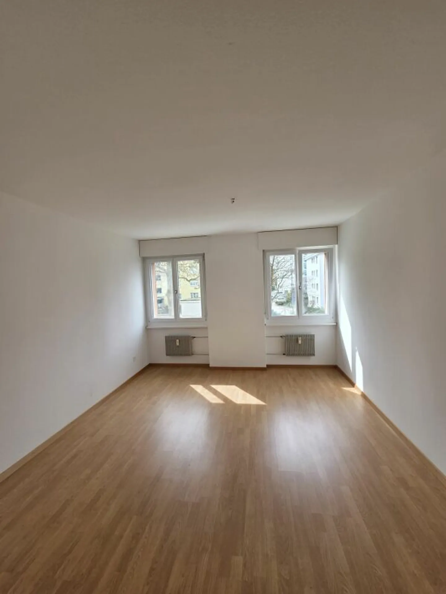 Ampio appartamento 4.5 locali - Foto 7 di 12