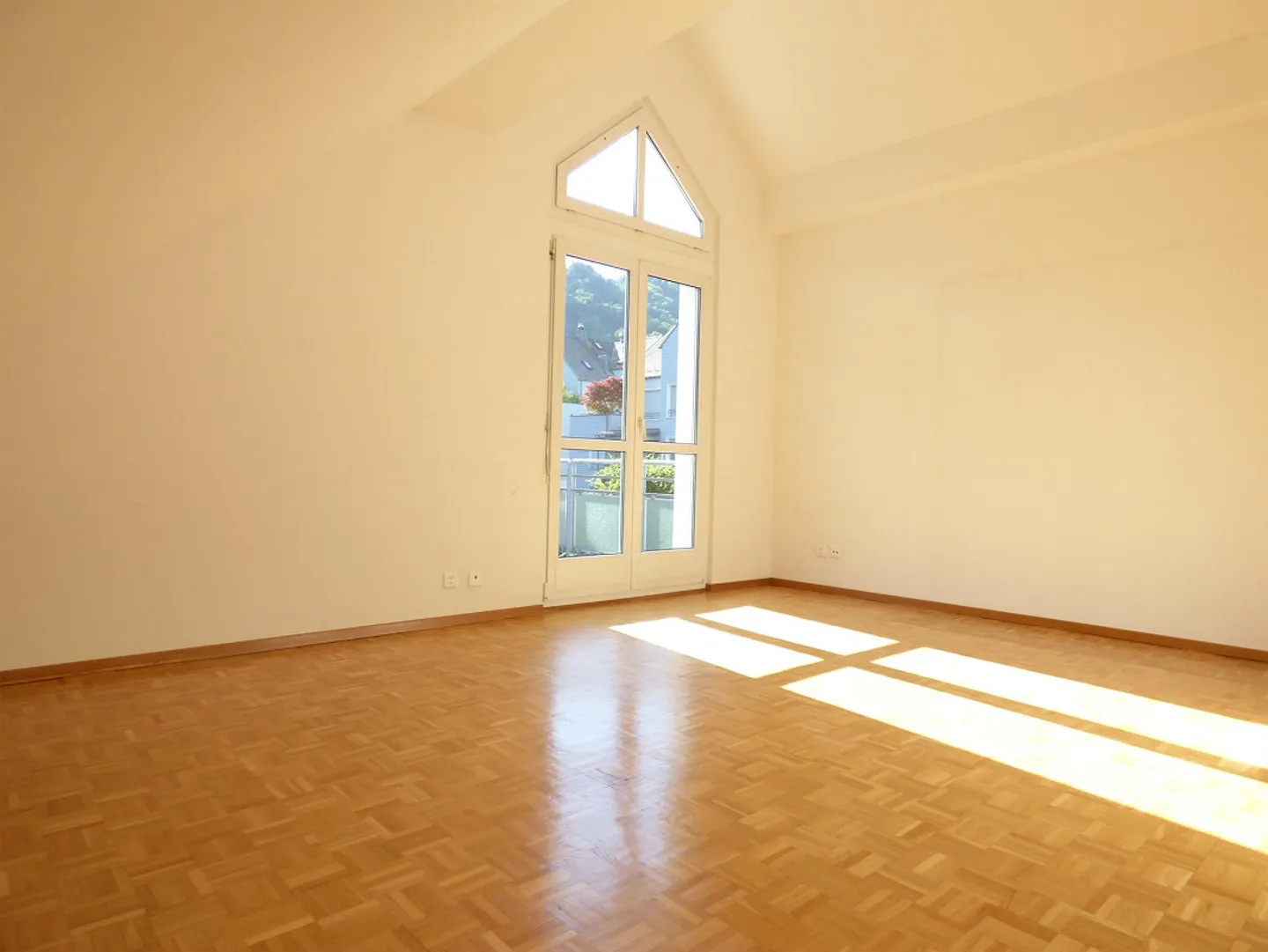 Charmante Dachmaisonette in ruhiger Lage - Foto 4 von 7