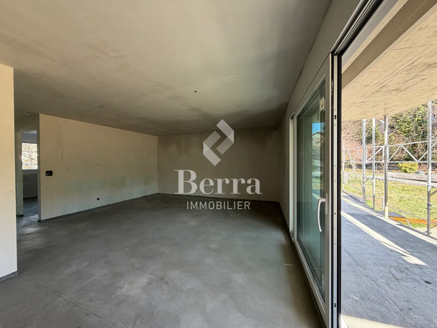 2,5 Zimmer im 1. Stock - Südausrichtung - Foto 4 von 13