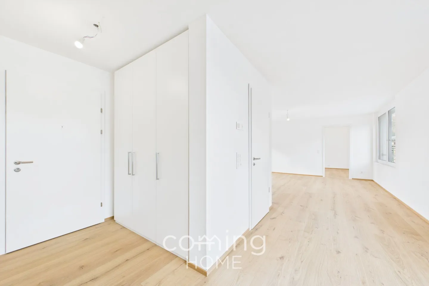 Exquisites 2,5-Zimmer-Attikawohnung mit atemberaubendem Alpenblick im Herzen von Brig-Glis - Foto 8 von 12