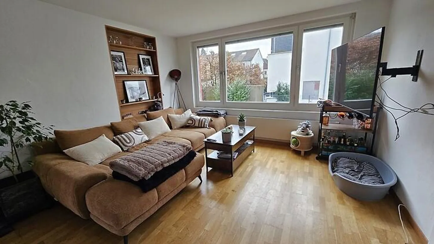 3½ ROOM HOUSE IN KLOTEN (ZH), FURNISHED, TEMPORARY - Photo 1 of 10