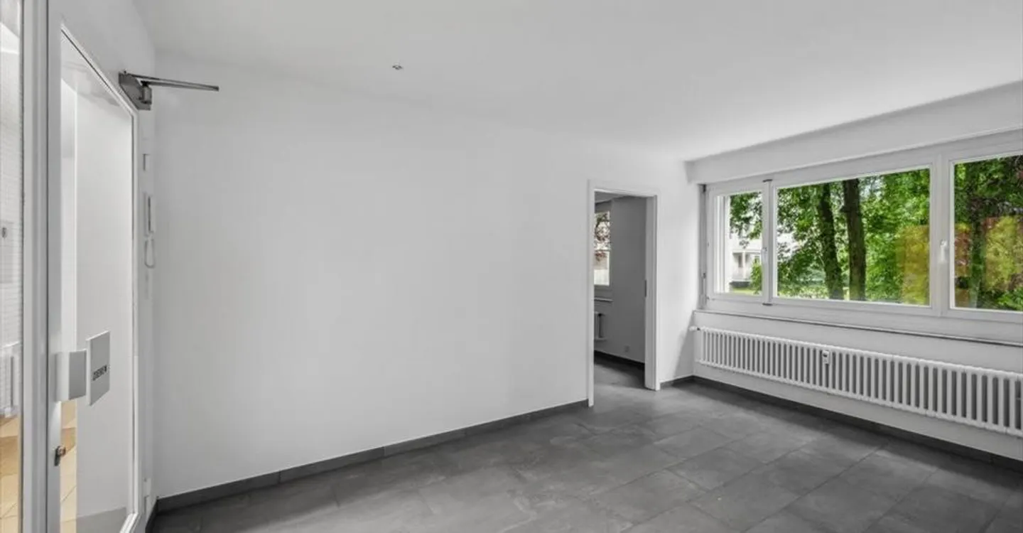 Petite surface commerciale 1. Loyer net offert! - Photo 10 sur 12