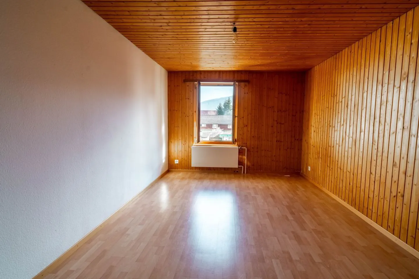 Grande casa con 3 appartamenti - Superficie abitabile eccezionale! - Foto 10 di 13