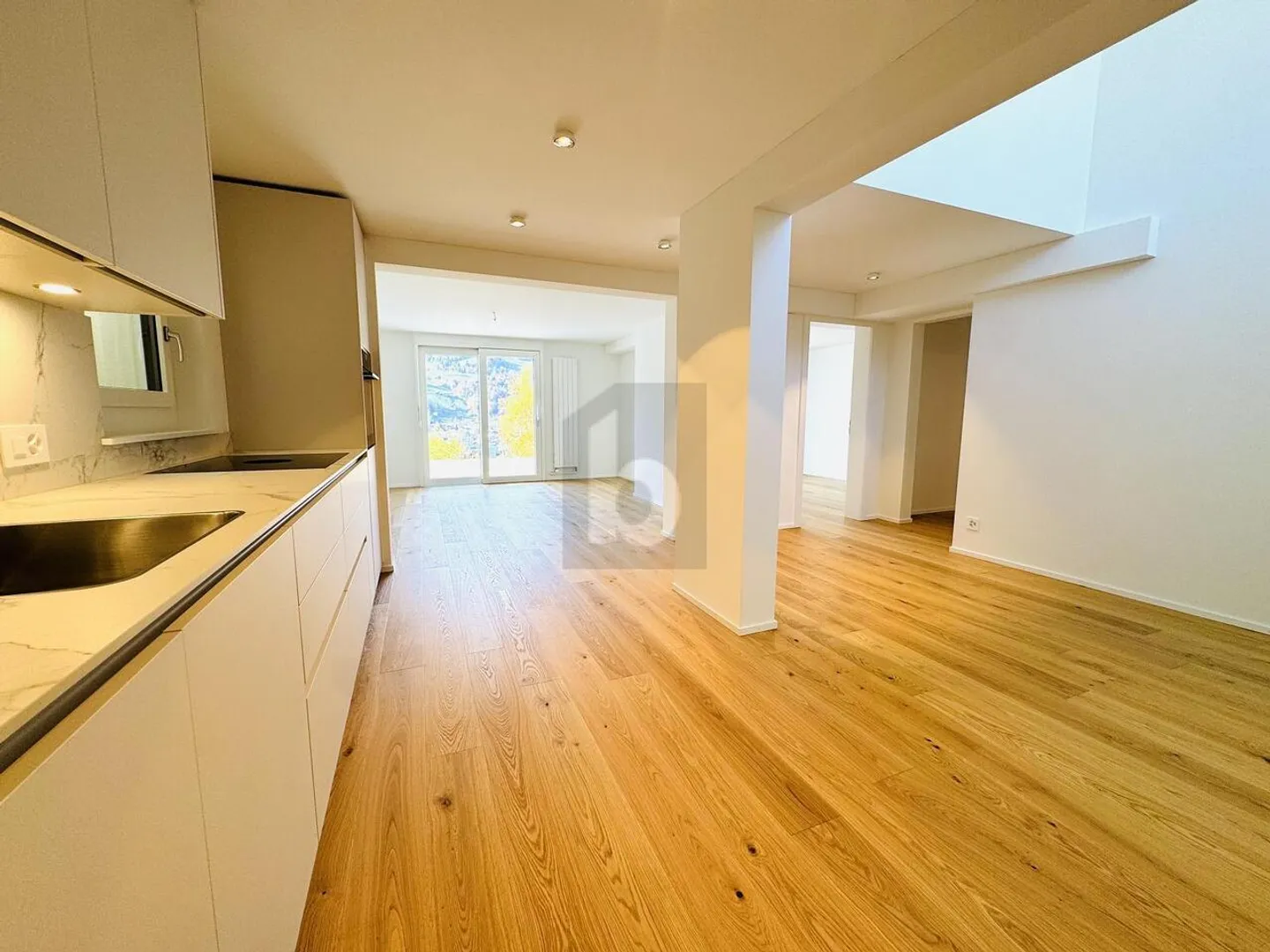 Apartment for rent - Photo 1 of 6