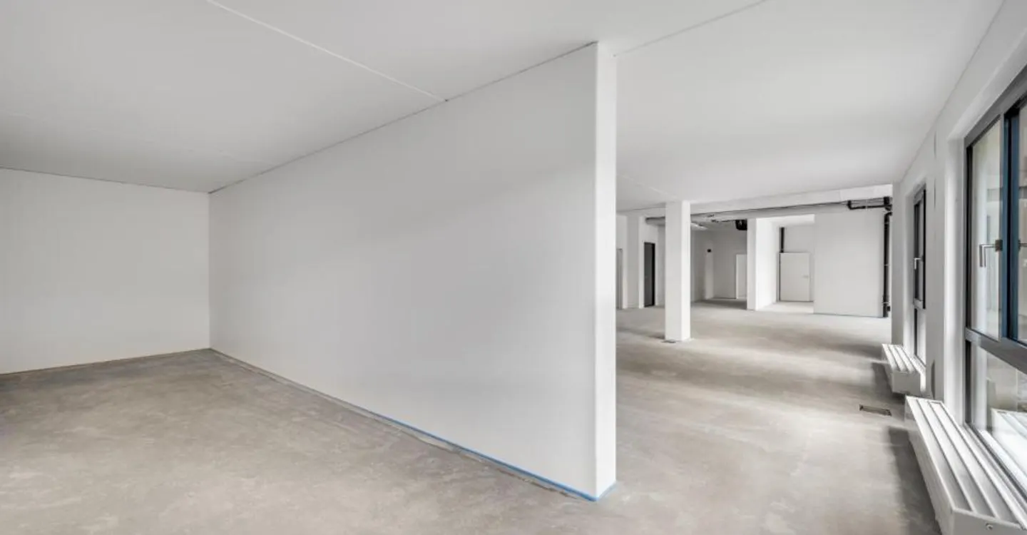 Ufficio o spazio commerciale nello sviluppo moderno Sennenwies - Foto 9 di 10