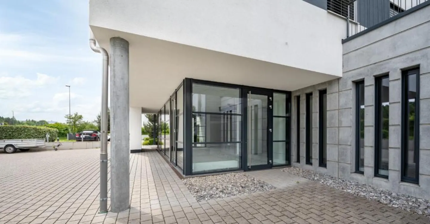 Ufficio o spazio commerciale nello sviluppo moderno Sennenwies - Foto 2 di 10