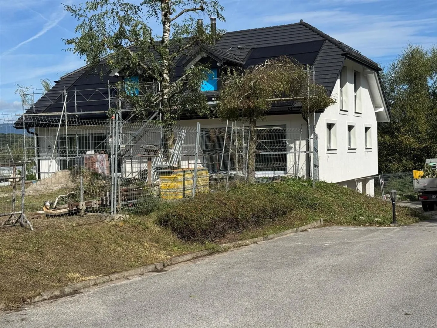 Cantiere aperto! Villa bifamiliare in ristrutturazione - Foto 2 di 13