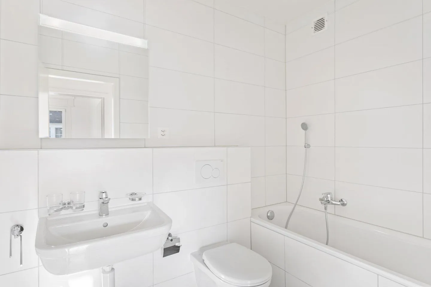 Appartement Charmant avec Balcon - Photo 6 sur 9