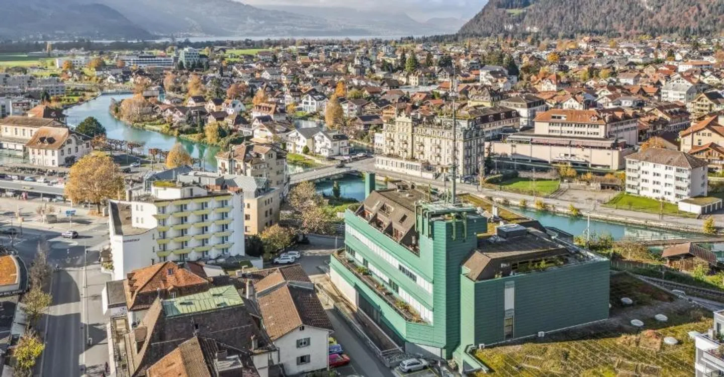 La tua nuova sede aziendale direttamente sulla Aare! - Foto 1 di 7