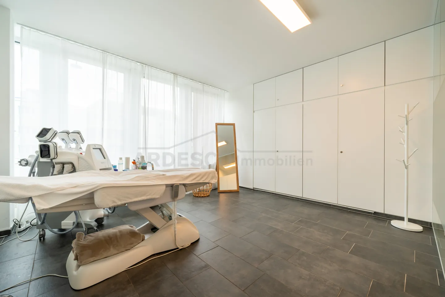 Gewerbe mieten - Foto 6 von 10