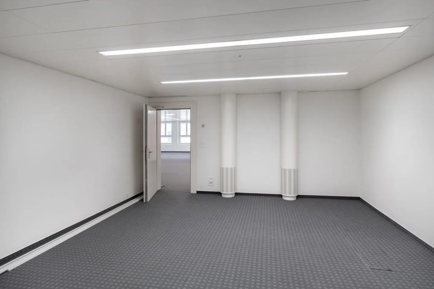 Bürofläche im Zentrum von Tramelan - Foto 9 von 12