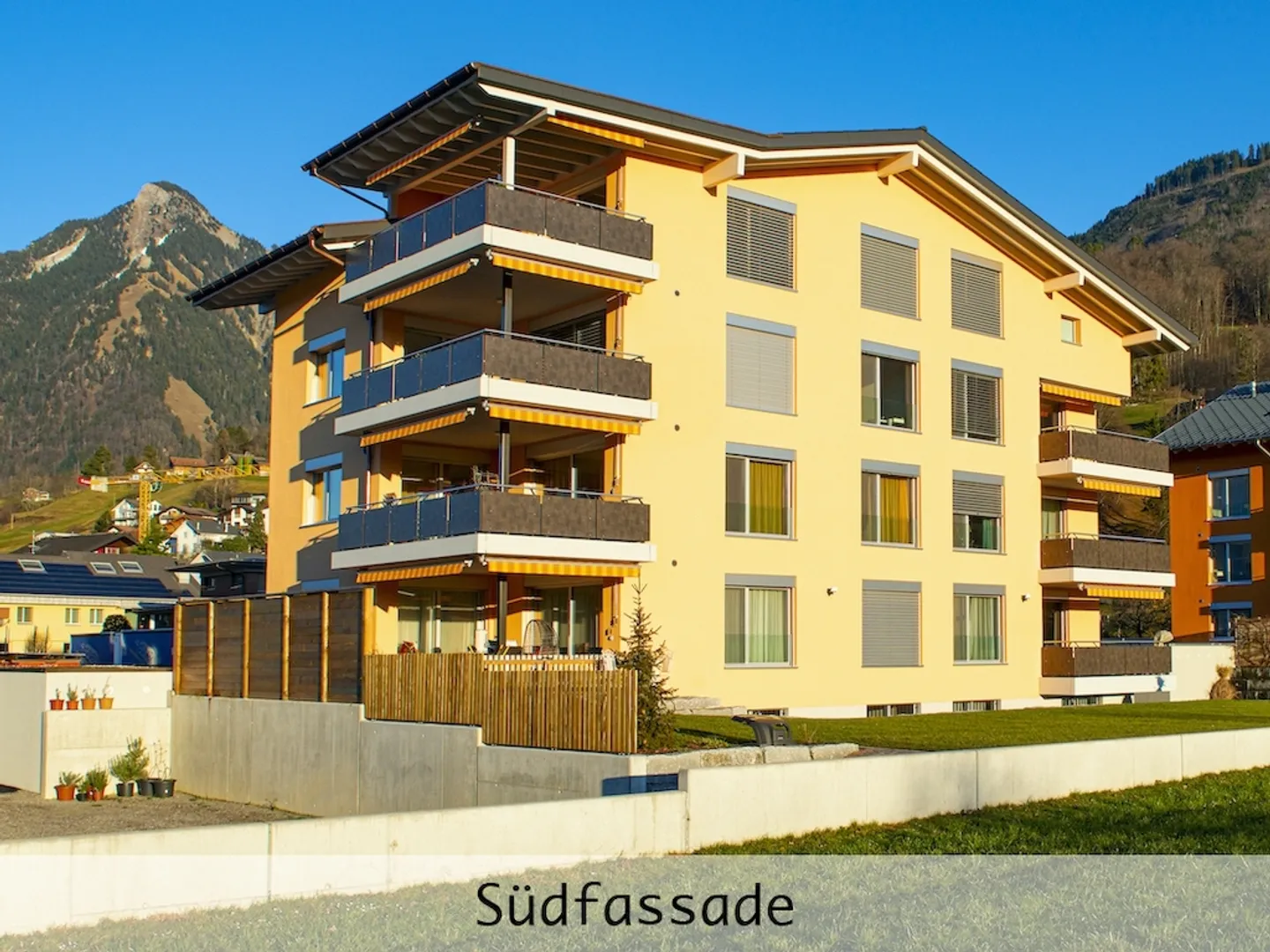 Attractive attic apartment in a 4-family house - Photo 1 of 13