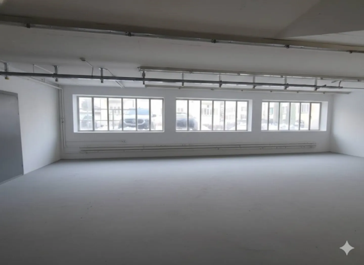 Workshop for rent - Photo 9 of 9