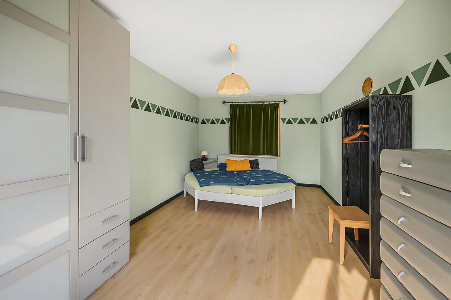 VIVRE LA VIE - MAISON VIVANTE AVEC POTENTIEL - Photo 6 sur 7