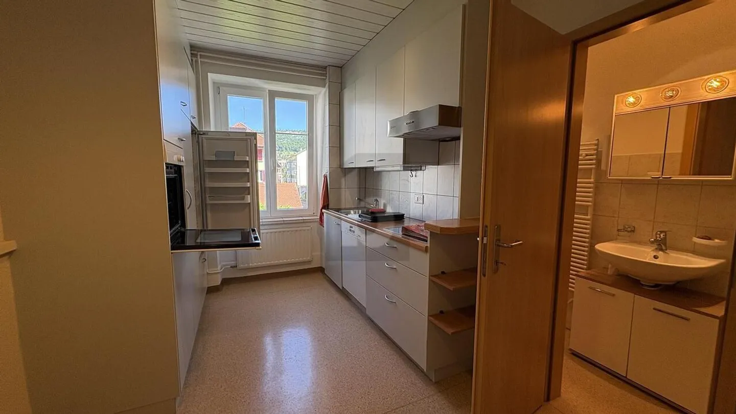 APPARTAMENTO O UFFICIO VICINO AL CENTRO - Foto 4 di 5