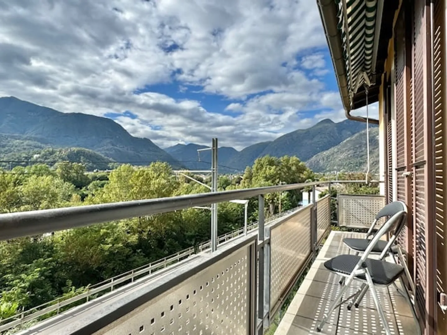 SOLDUNO - MAISON JUMELÉE AVEC GRAND TERRAIN À VENDRE - Photo 15 sur 18