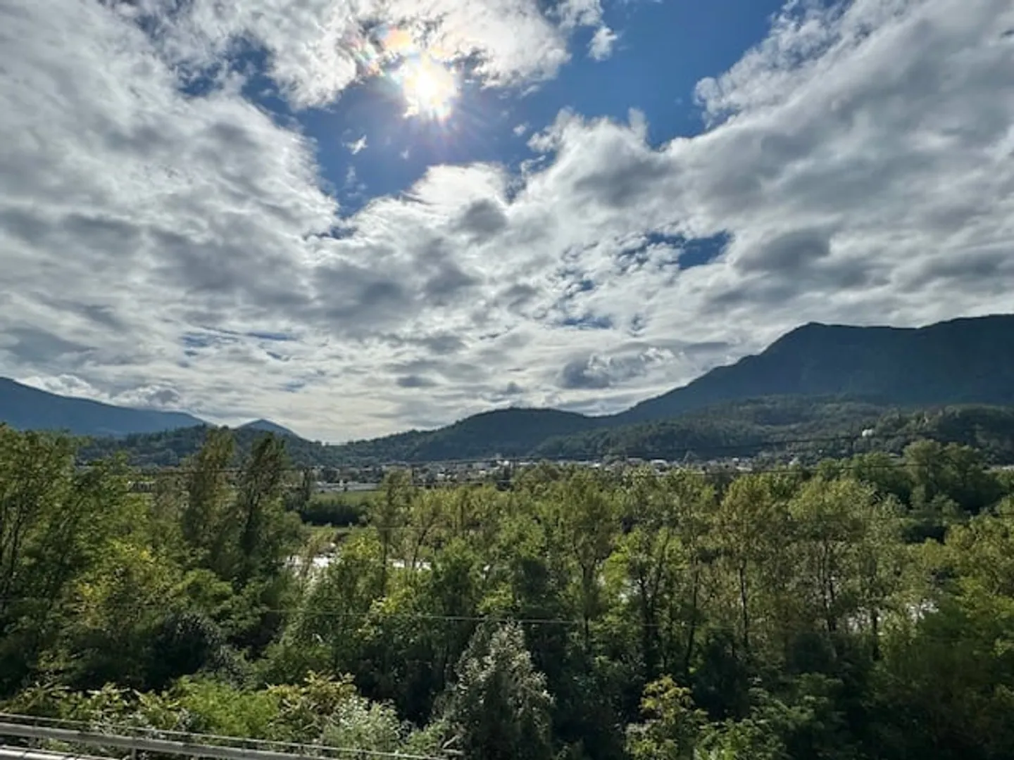 SOLDUNO - MAISON JUMELÉE AVEC GRAND TERRAIN À VENDRE - Photo 18 sur 18