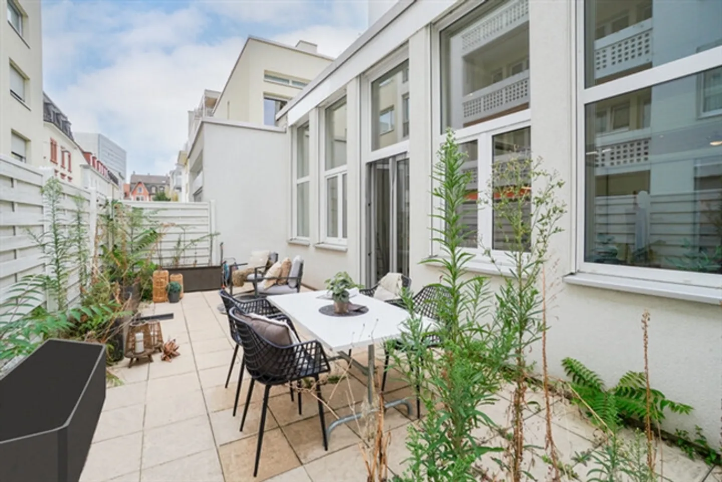 Beau logement à Bâle sur 192 m² - Photo 8 sur 8