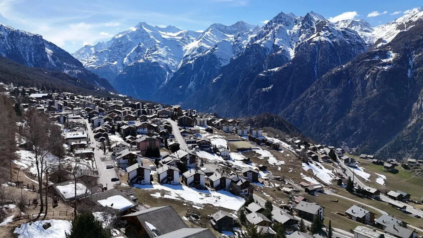 Incantevole piccolo appartamento a Grächen senza auto - Foto 9 di 11