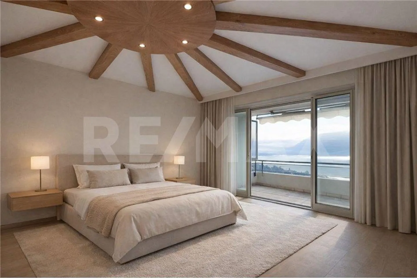 2.5-Room Apartment with Stunning Lake View - Photo 4 of 8