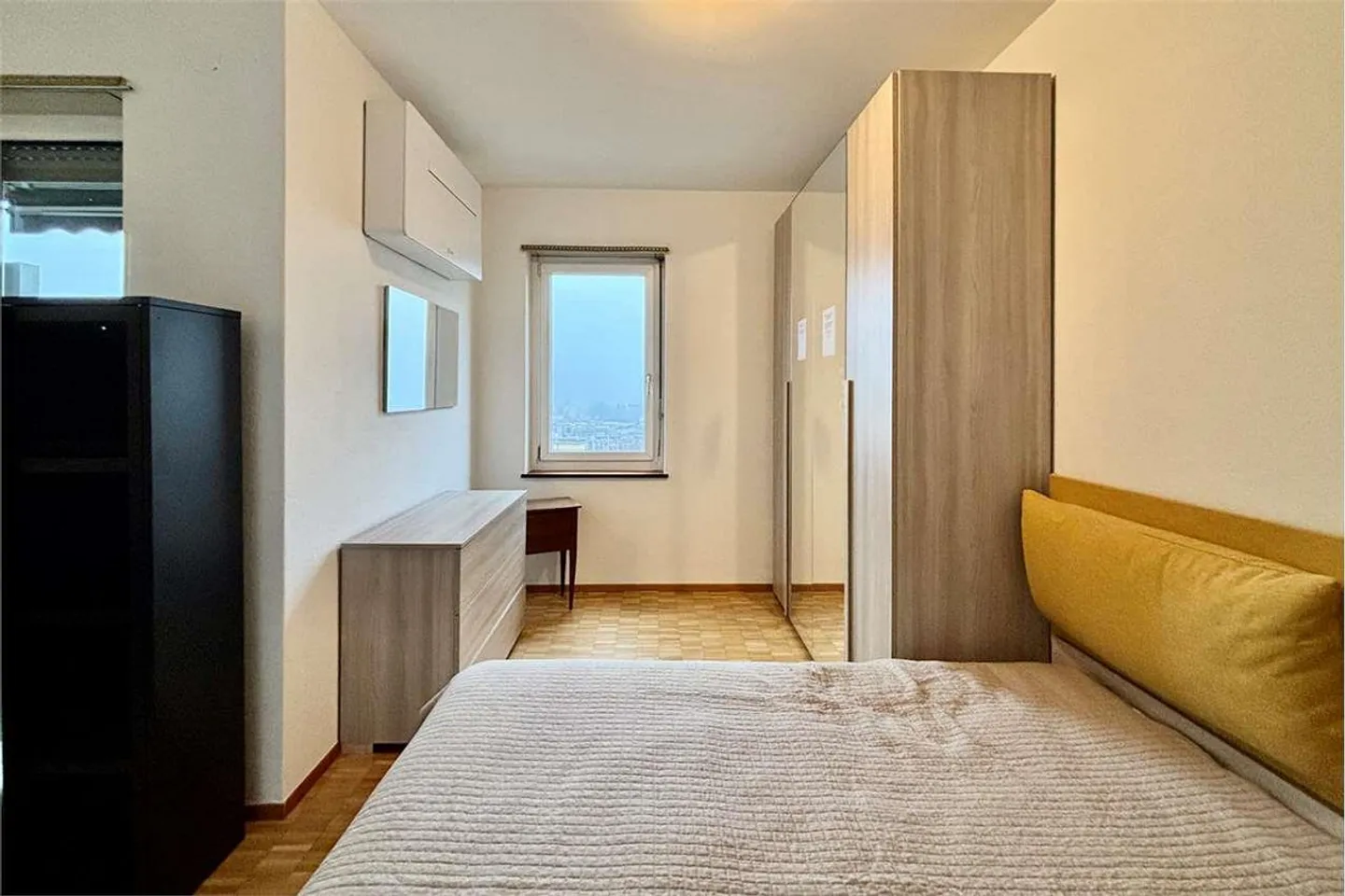 Monolocale arredato con vista mozzafiato - Foto 6 di 13