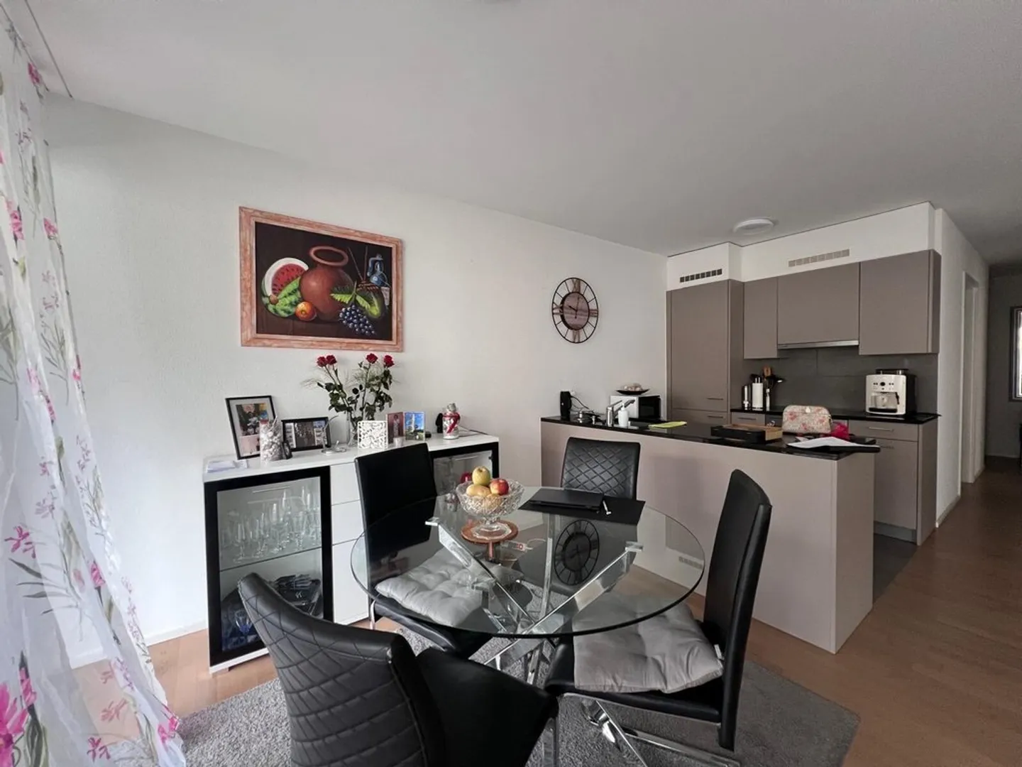 Apartment for rent - Photo 4 of 12