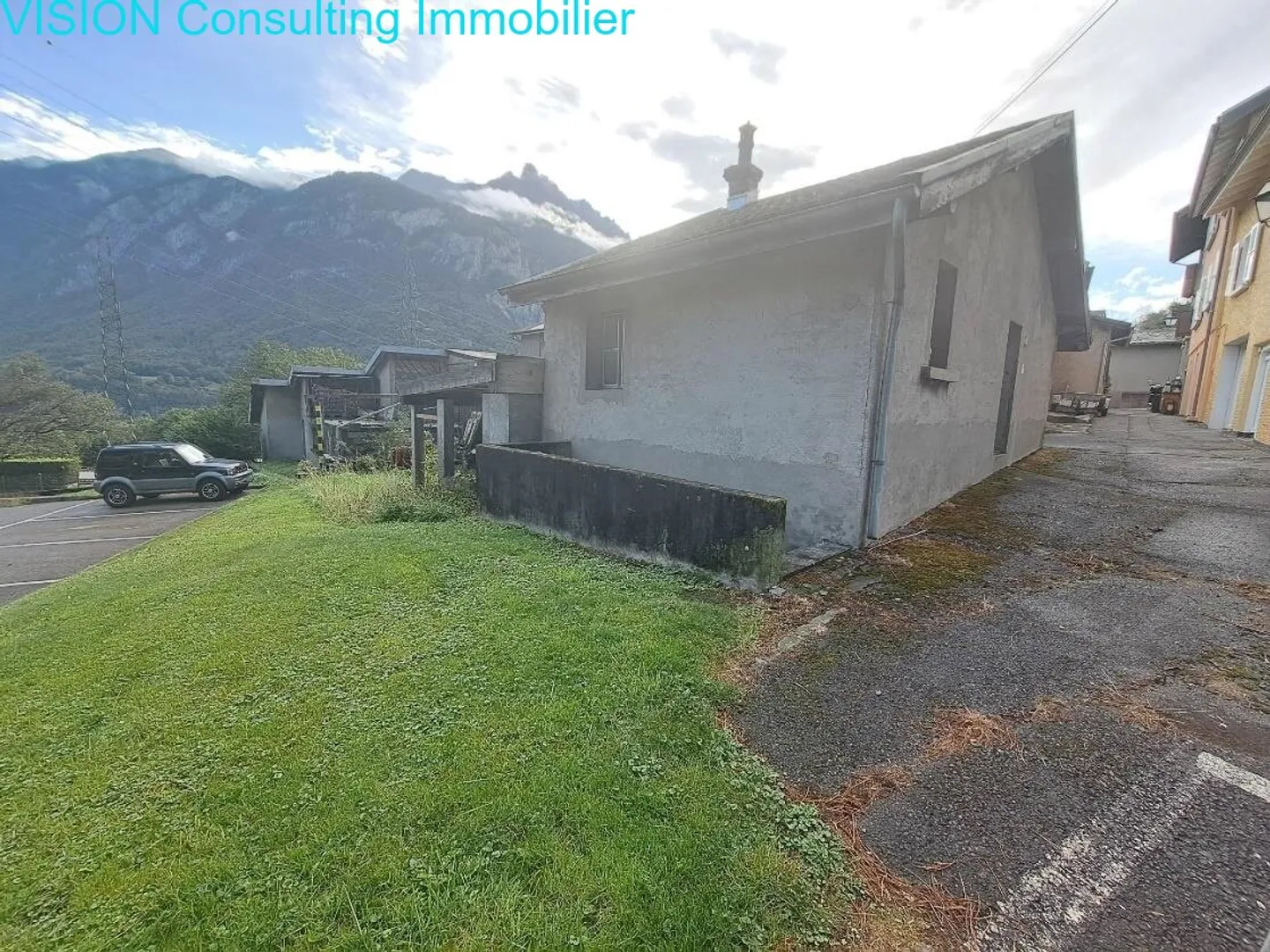 Building Plot in St. Maurice - Peace and Nature with Best Infrastructure - Photo 2 of 5