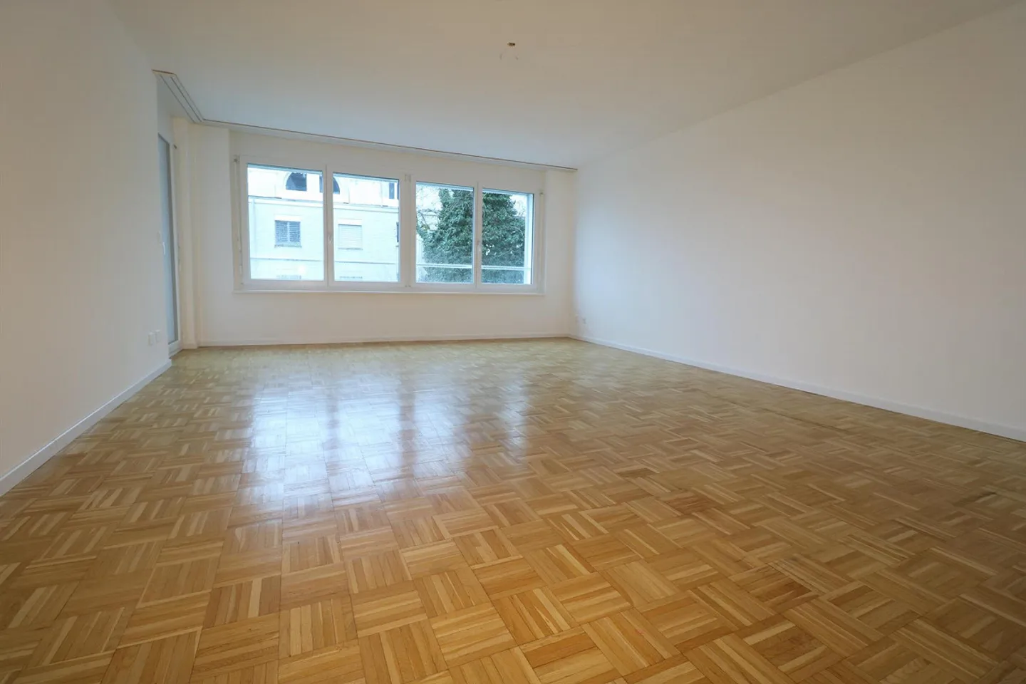 Modern Family Apartment in Neuhausen - Photo 4 of 11