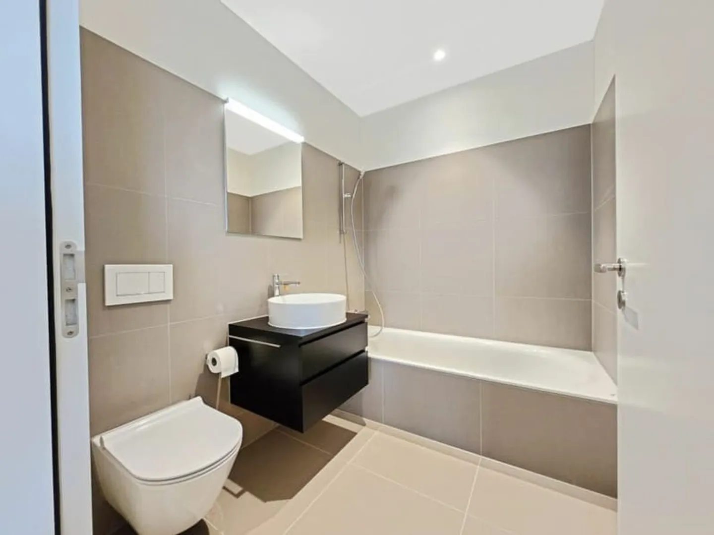 Wohnung mieten - Foto 8 von 9