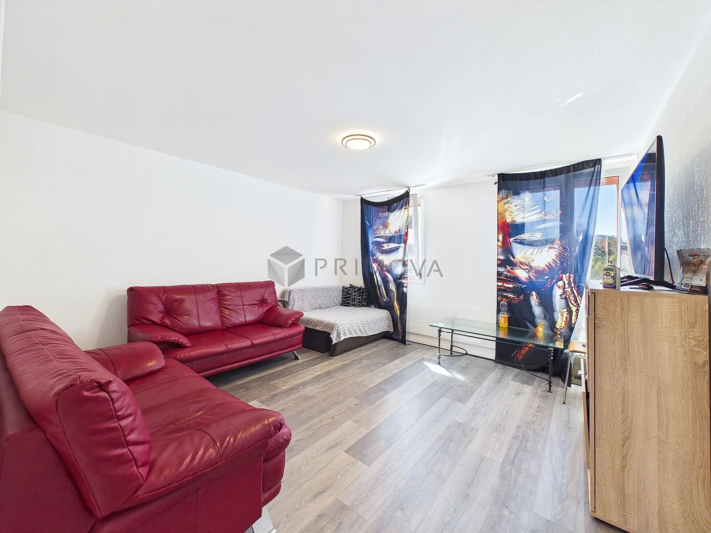 Casa multifamiliare modernizzata con alto rendimento - Foto 6 di 14