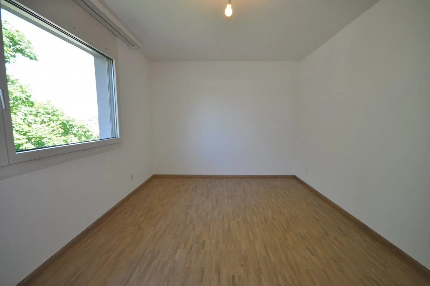 Bright 3-room apartment in the center of Muttenz - Photo 7 of 10