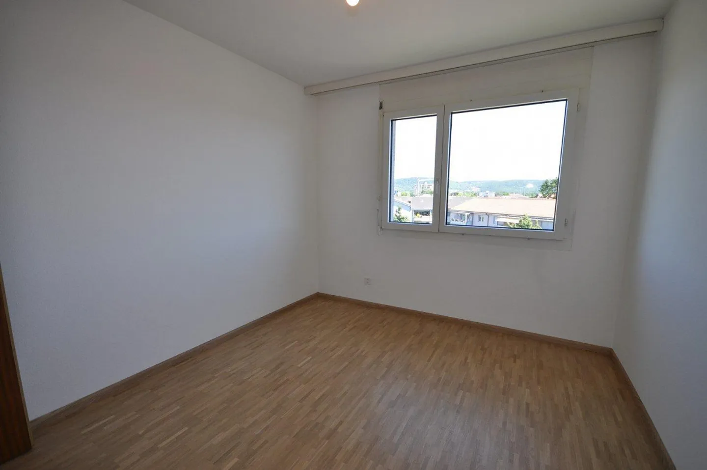 Bright 3-room apartment in the center of Muttenz - Photo 8 of 10