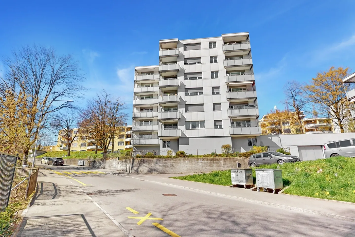 Charmant appartement 2.5 pièces - Photo 1 sur 4