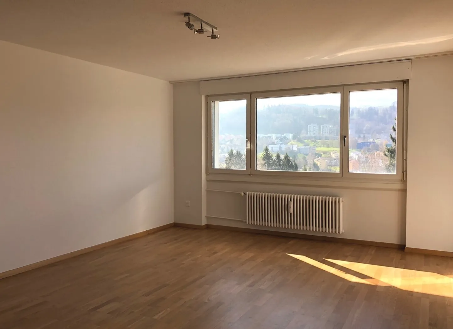 Charmant appartement 2.5 pièces - Photo 4 sur 4