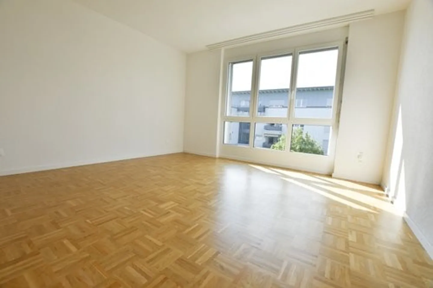 Wohnung mit eigener Waschküche in familienfreundlichem Quartier - Foto 4 di 10