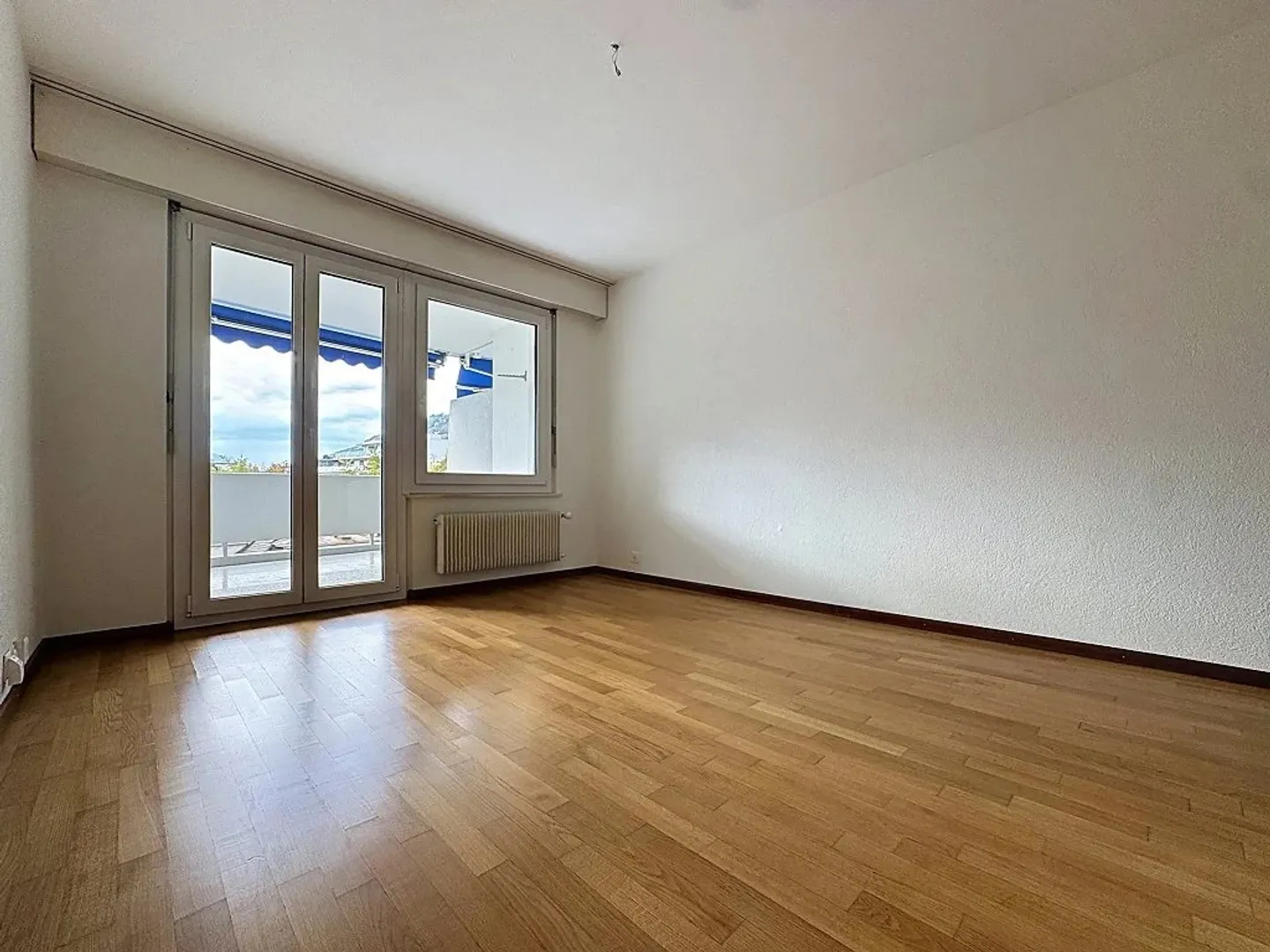 Helles Apartment mit Balkonen - Foto 2 von 13