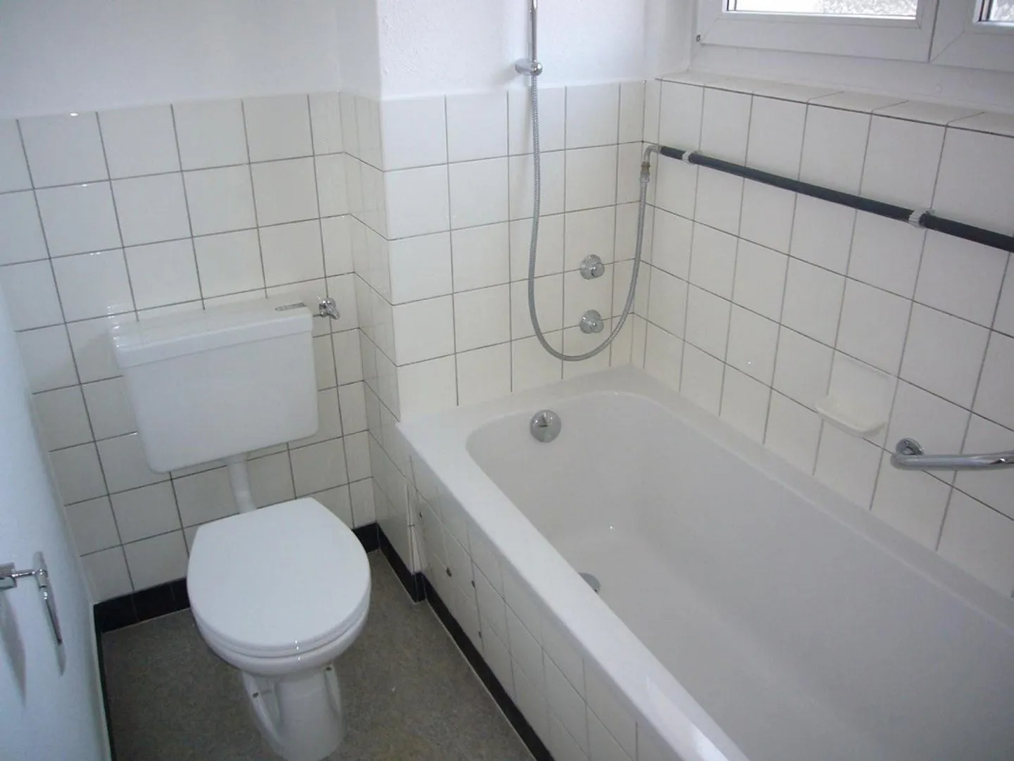 Appartamento 3 locali nel quartiere Hammer con cucina + bagno ristrutturati - Foto 5 di 5