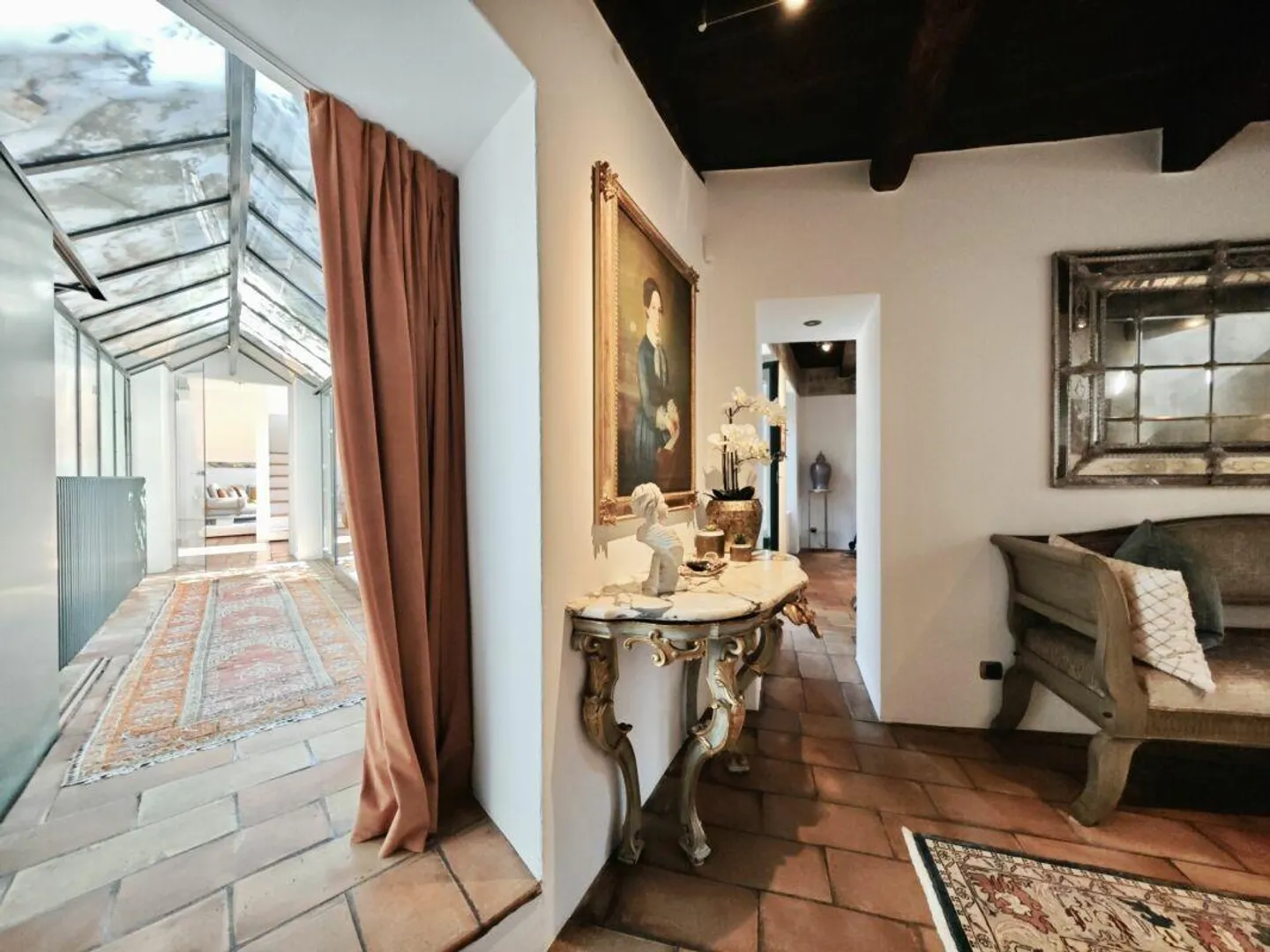Lugano: Grande ed Elegante VILLA con Charme – Una Proprietà Unica - Foto 5 di 25