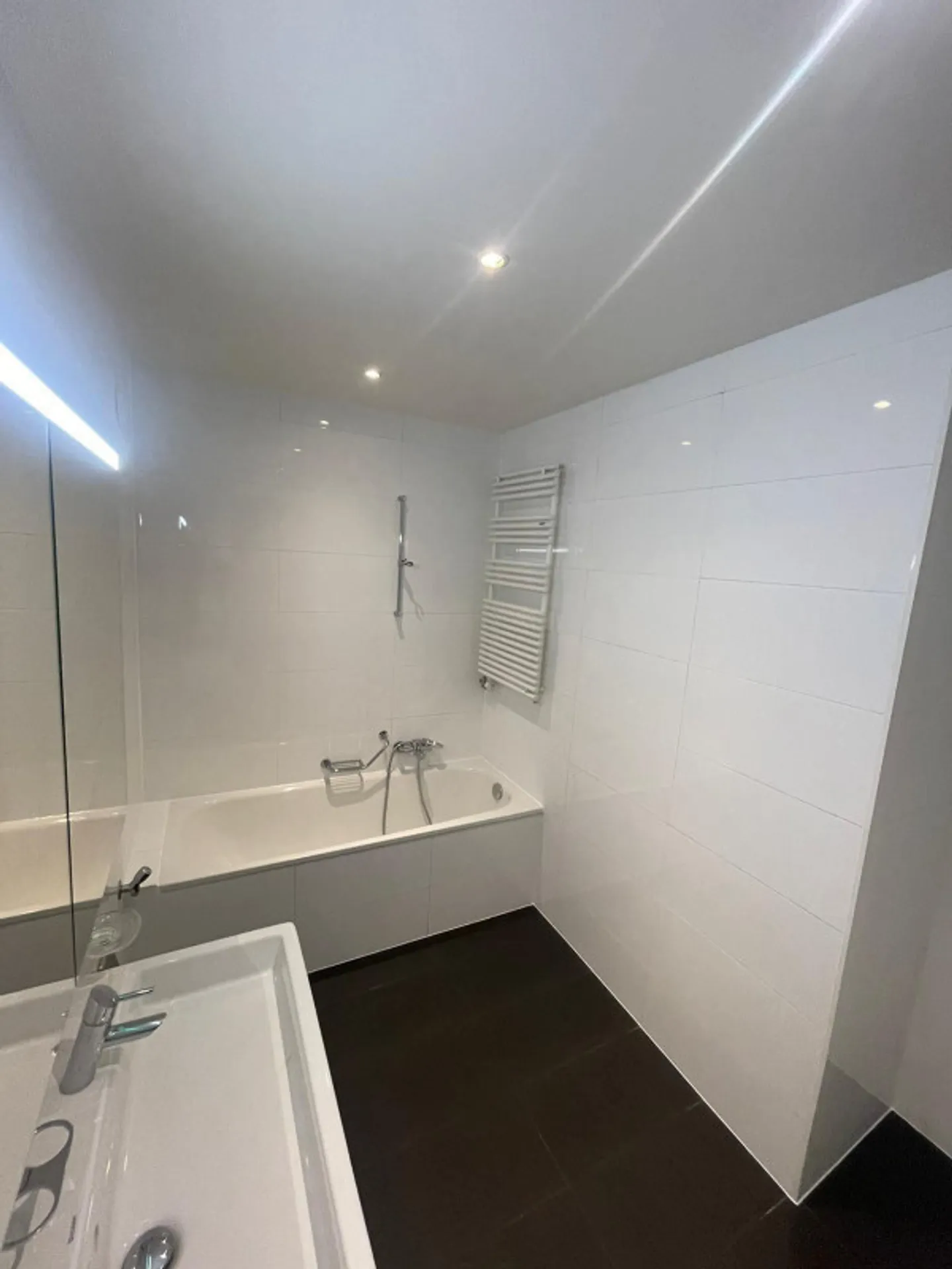 Apartment for rent - Photo 8 of 13