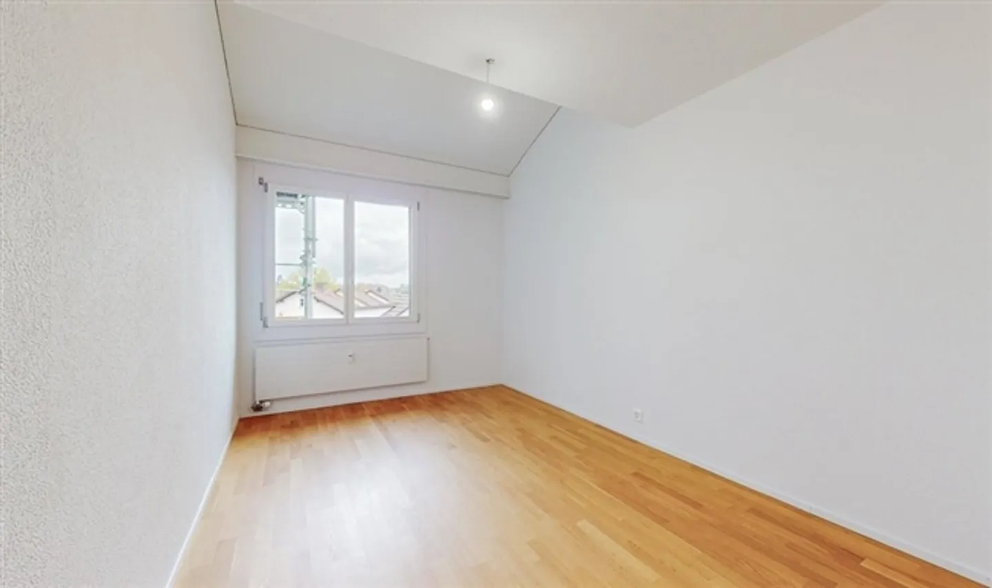 Appartamento in affitto - Foto 3 di 9