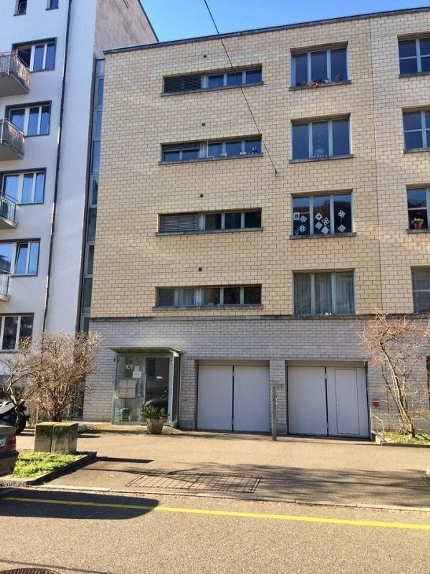 Posto auto per moto in affitto nel quartiere di St. Johann - Foto 1 di 1