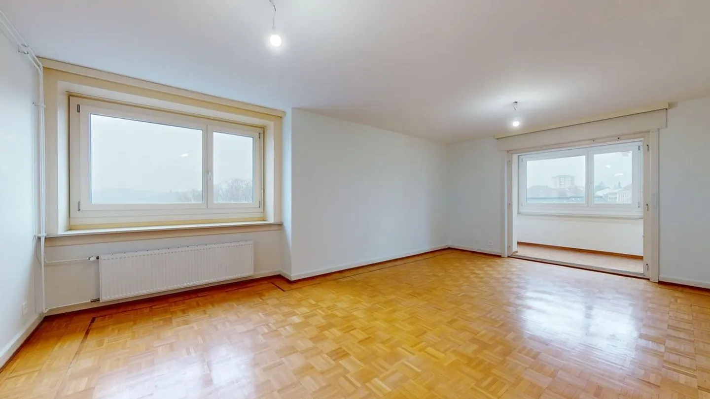 4-room apartment - Photo 1 of 8