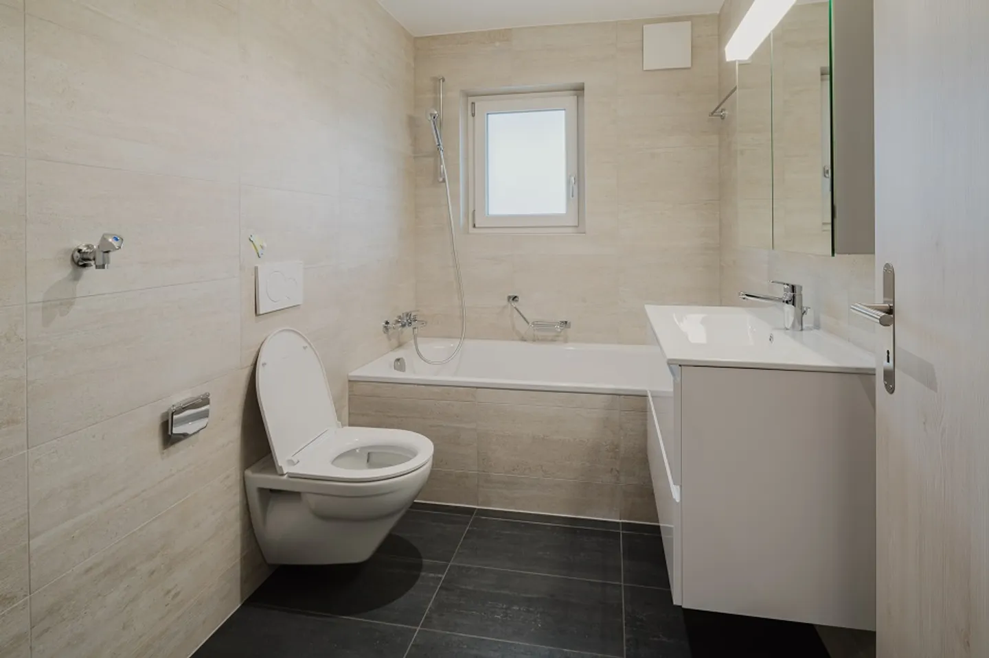 4-room apartment - Photo 7 of 12