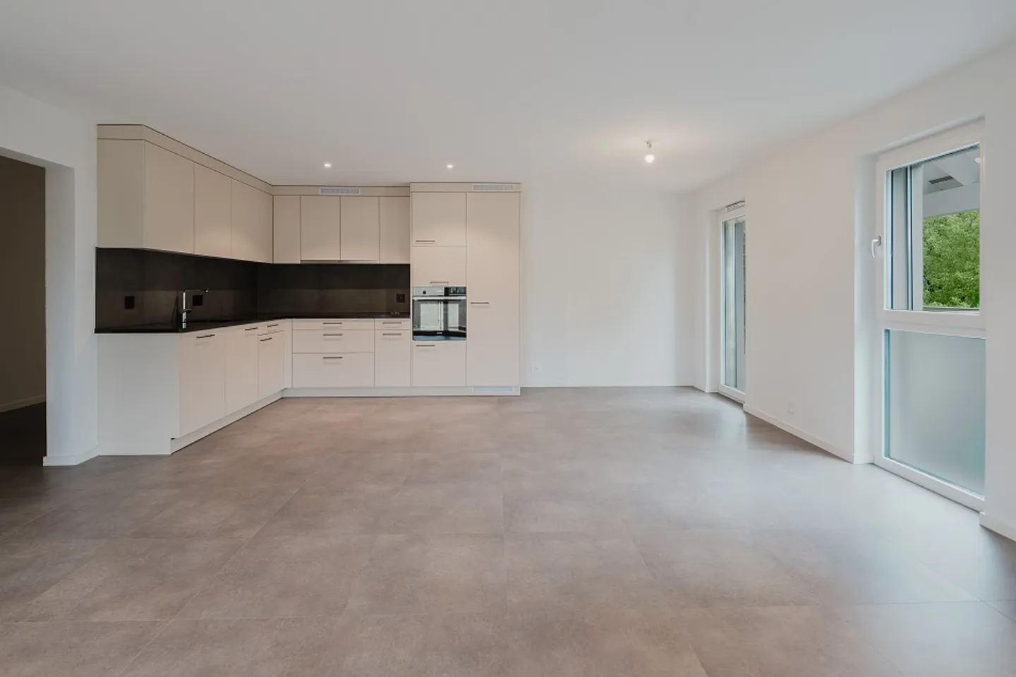 4-room apartment - Photo 8 of 12