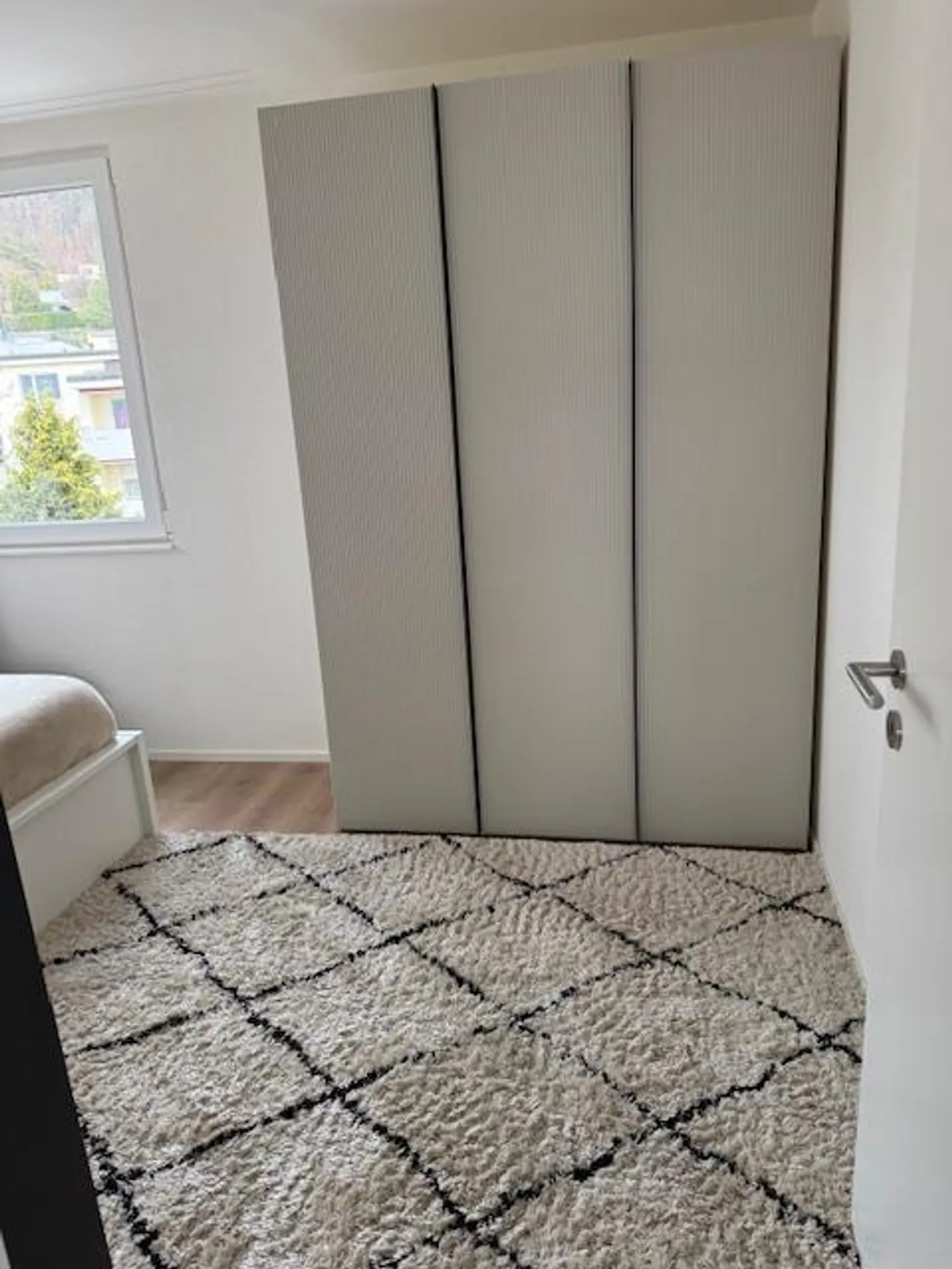 2.5-room top-floor apartment with private rooftop - Photo 7 of 10