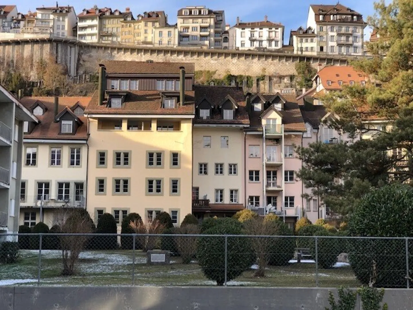 Incantevoli 4.5 stanze nella città vecchia di Friburgo! - Foto 1 di 5